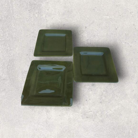 J.C Penny home collections Square salad plates 8.5 " Pesto/ Mary Gold( lot of 2) - Picture 4 of 9